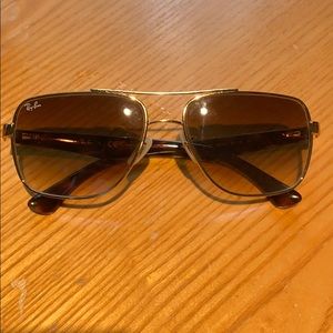 Mens Ray Ban sunglasses